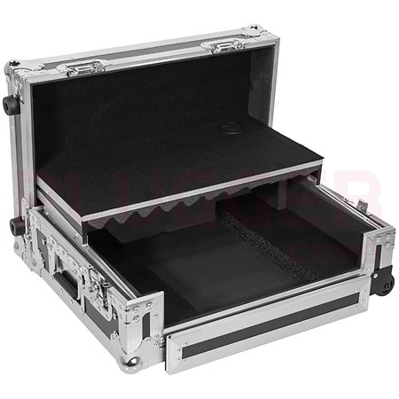 Flight case FLX4 Plugger Case