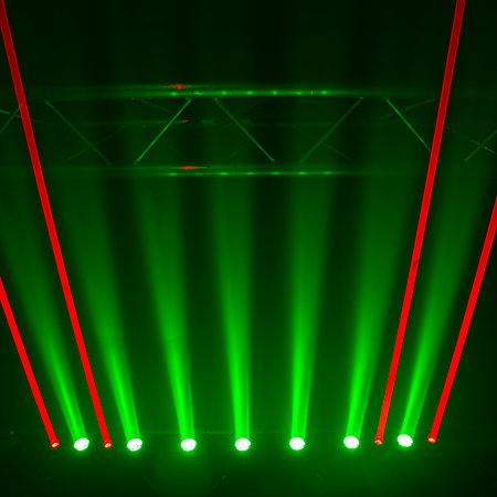 Pack LASER Bar 8X500 Red (la paire) + Flight case Evolite
