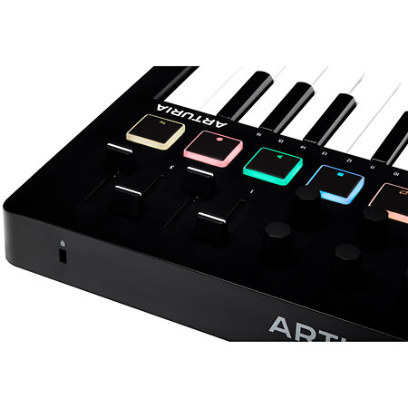 MiniLab 3 Black + Komplete 15 Ultimate upgrade Arturia