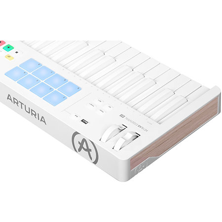 KeyLab Essential MK3 61 Alpine White + Komplete 15 Ultimate upgrade Arturia