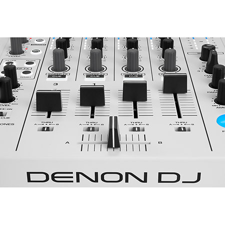 SC Live 4 White Edition Denon DJ