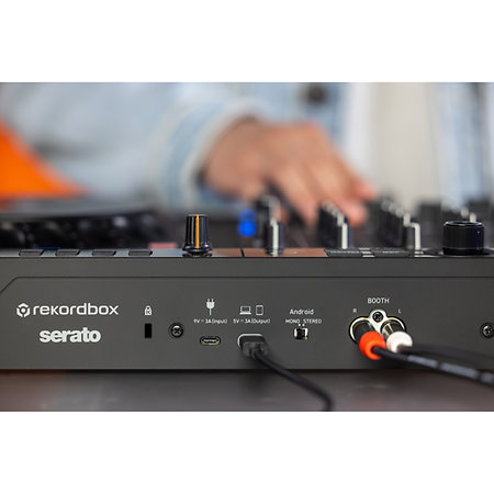 Pack DDJ-GRV6 + Flight Case Black Pioneer DJ