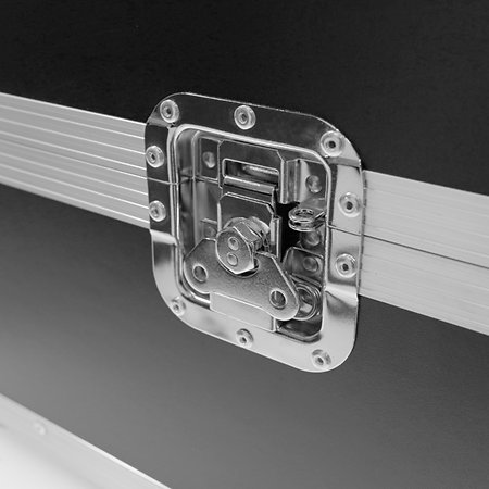 Pack FlatPAR 12x12W 6IN1 (lot de 6) + Flightcase Mac Mah