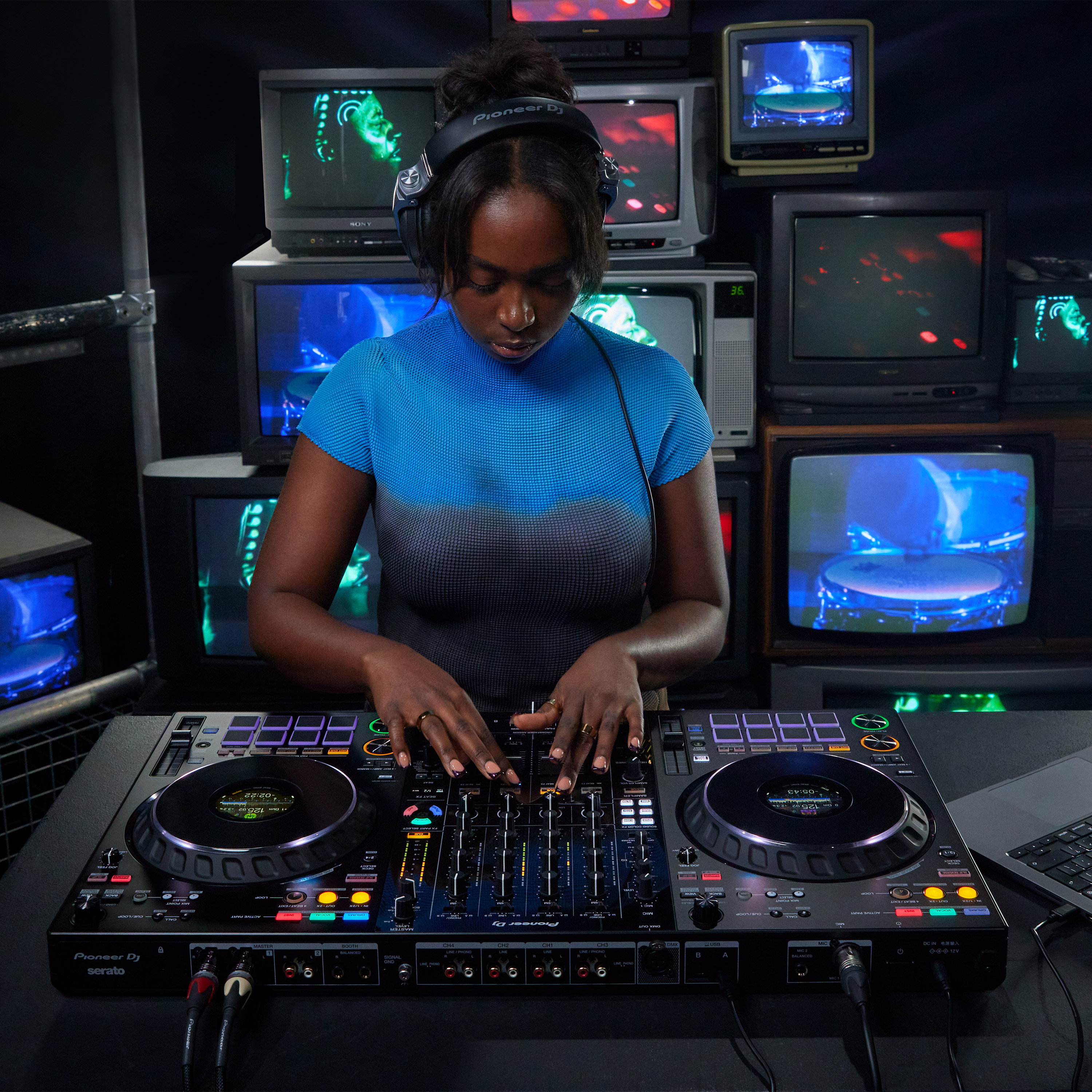 Pioneer DJ Pack DDJ-FLX10 + Capot de protection