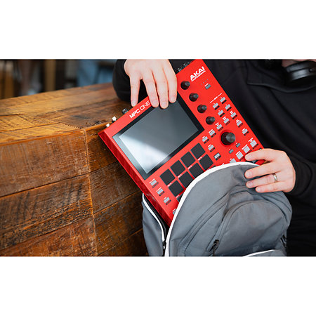 Pack MPC One+ + Enceinte Classic 5 (la paire) Akai