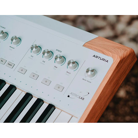 Pack AstroLab 61 White + Porte partition + Flight Case Arturia