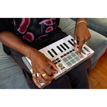 MPK Mini IV Grey Akai