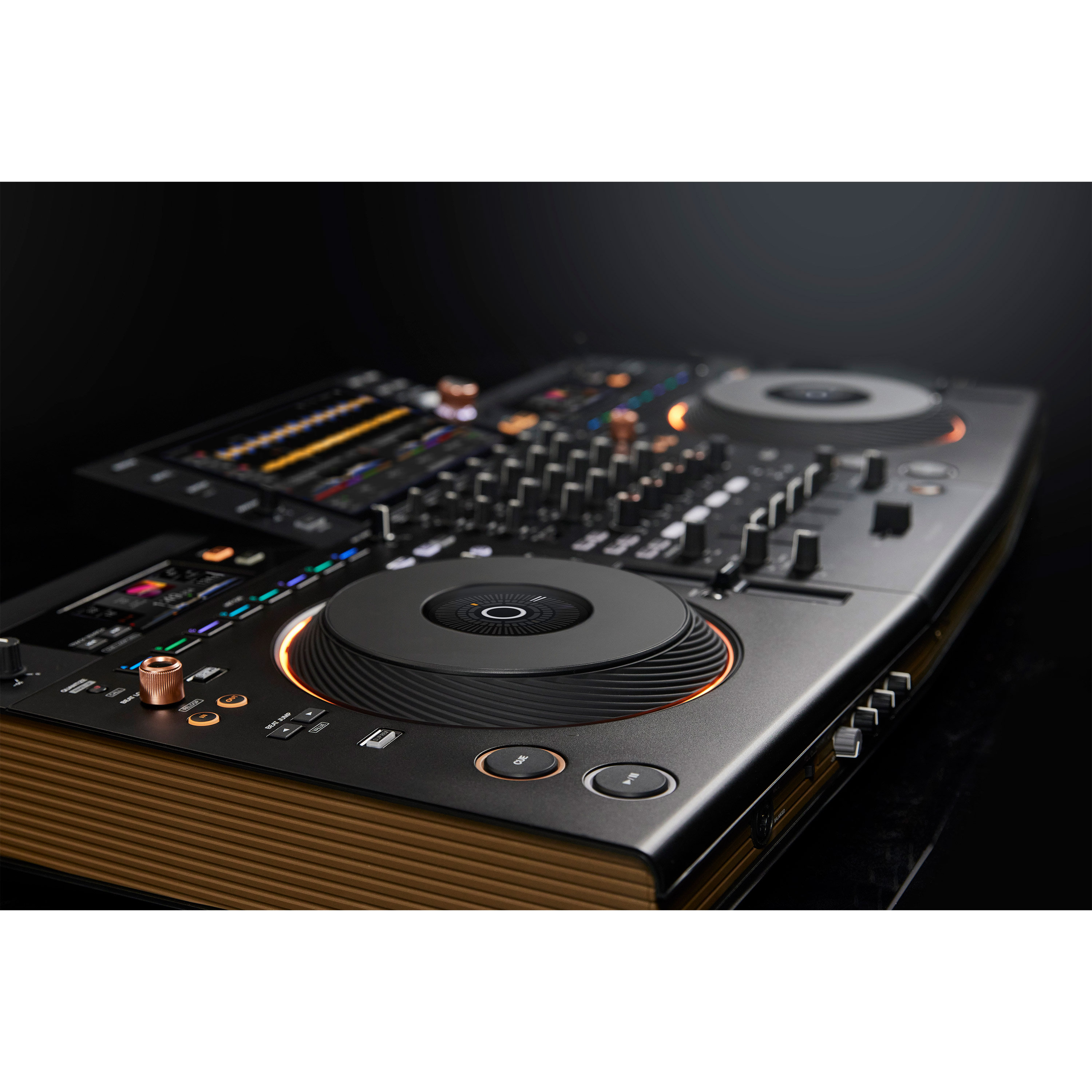 Pioneer DJ Opus-Quad + Table DJ Workstation Z Wheel Silver