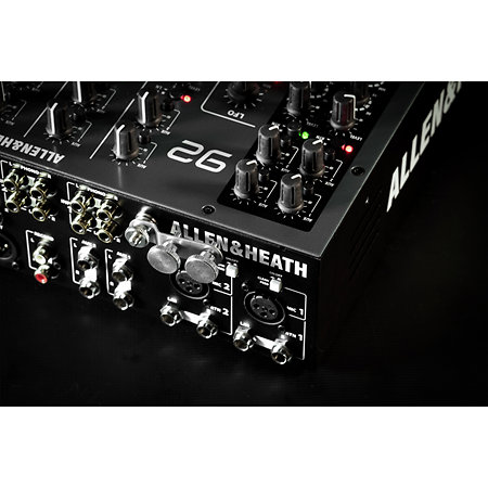 Pack Xone:92 mk2 + 12" Flight Case Silver Allen & Heath