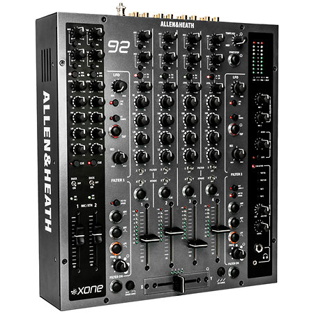 Pack Xone:92 mk2 + 12" Flight Case Silver Allen & Heath