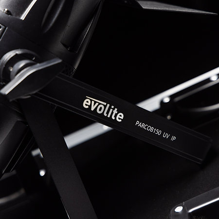 Pack PARCOB150 UV IP x 8 + Flight Case Evolite