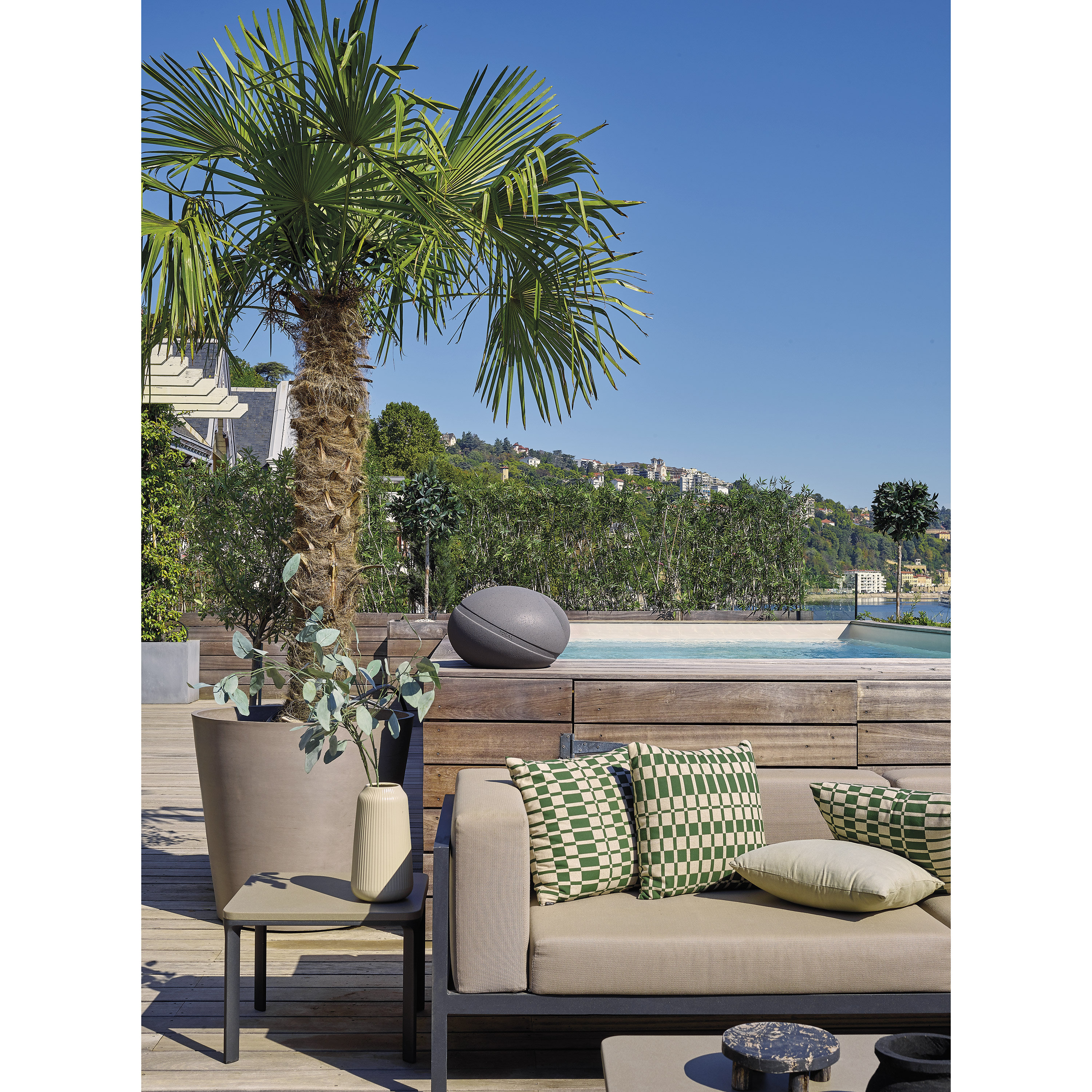 Focal OD Stone 8 Basalte