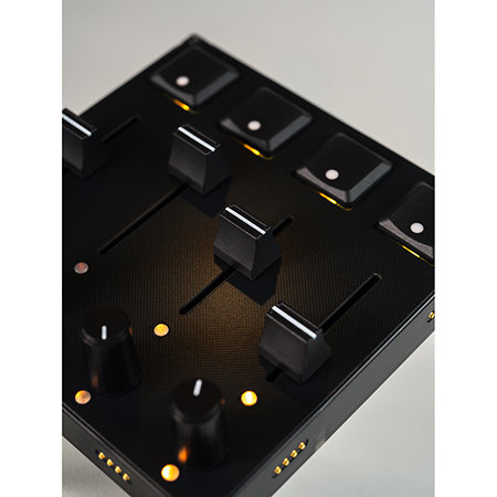 Grid Series 3 PBF4 Linear Mechanical Intech Studio