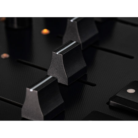 Grid Series 3 PBF4 Linear Mechanical Intech Studio