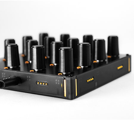 Grid Series 3 EN16 Detent Intech Studio