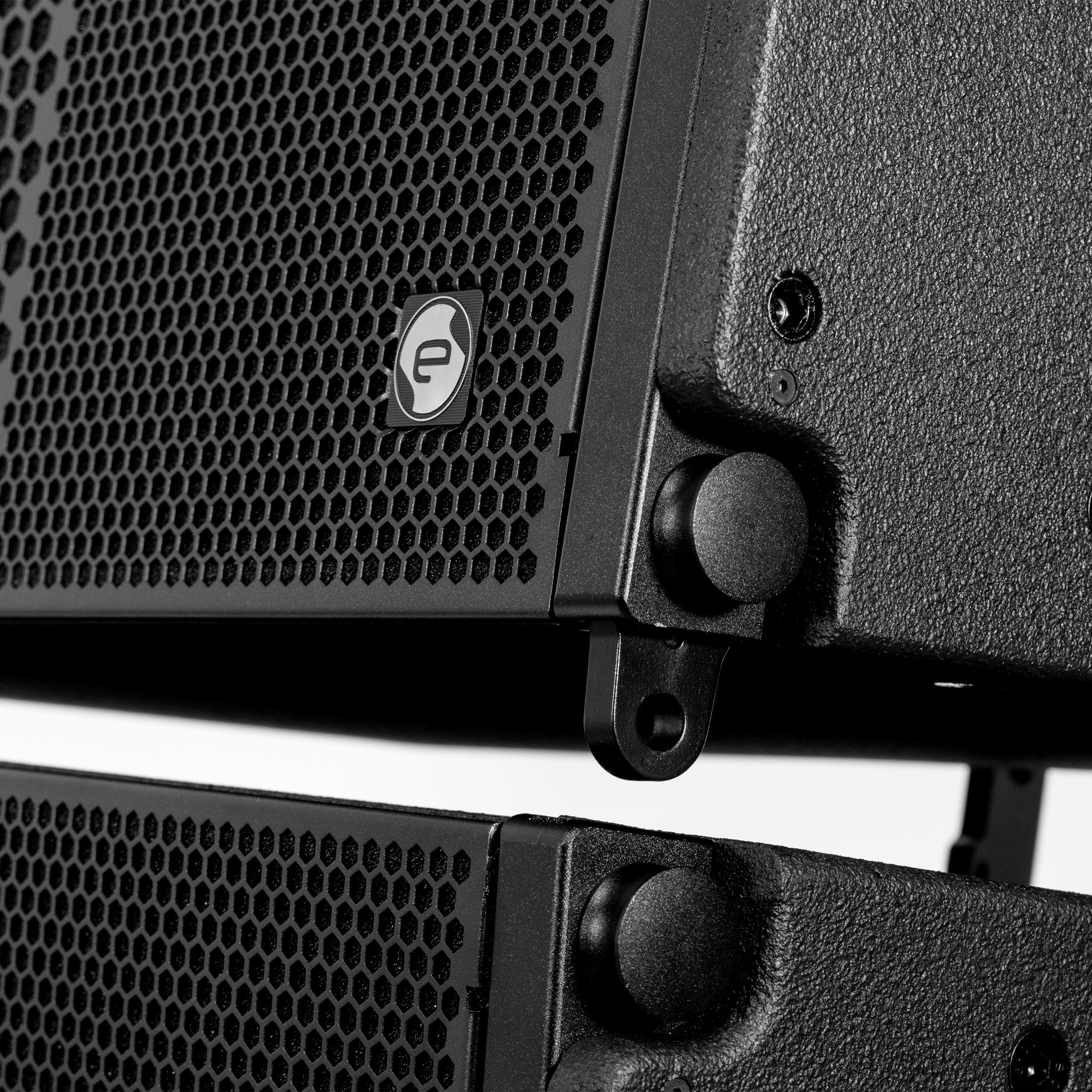 Elokance Orus 212A Array