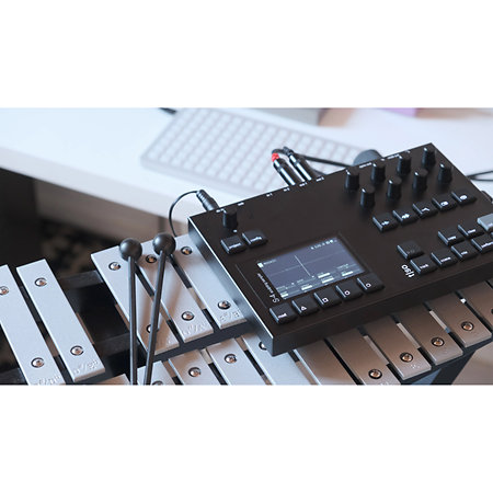 S4 Black Torso Electronics