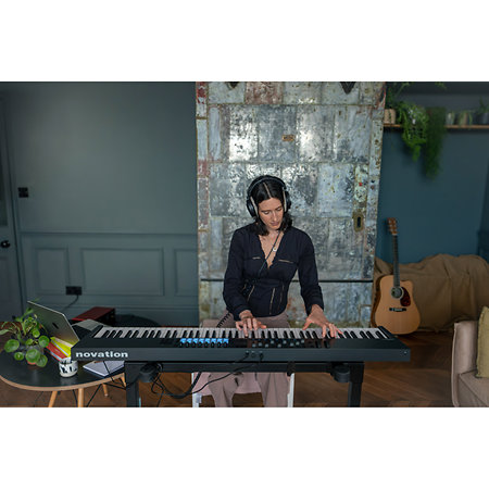 Launchkey 88 MK4 Novation