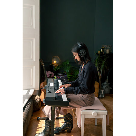 Launchkey 88 MK4 Novation