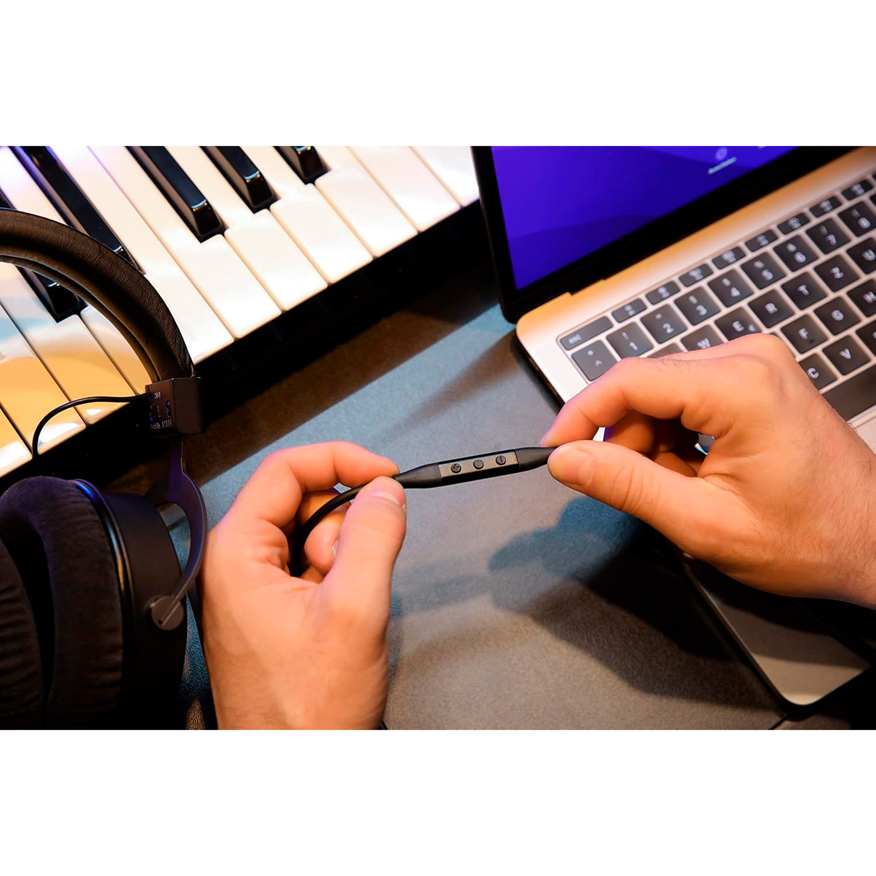 Beyerdynamic Câble lightning 1,6m pour casques PRO-X
