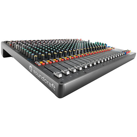 Signature Plus 22 SoundCraft