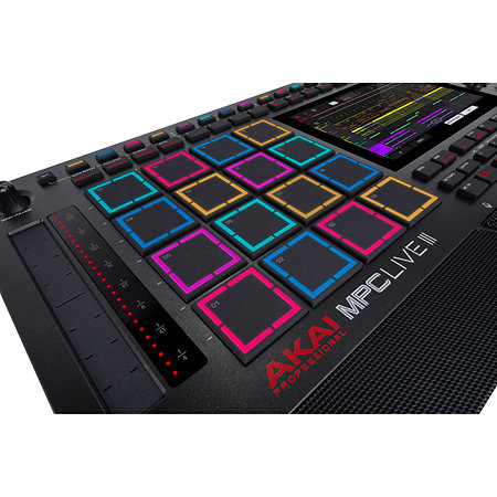 MPC Live III + Eva Case MPC Live III Akai