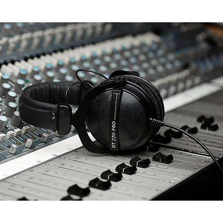 DT770 PRO-LB 80 Black Stock B Beyerdynamic