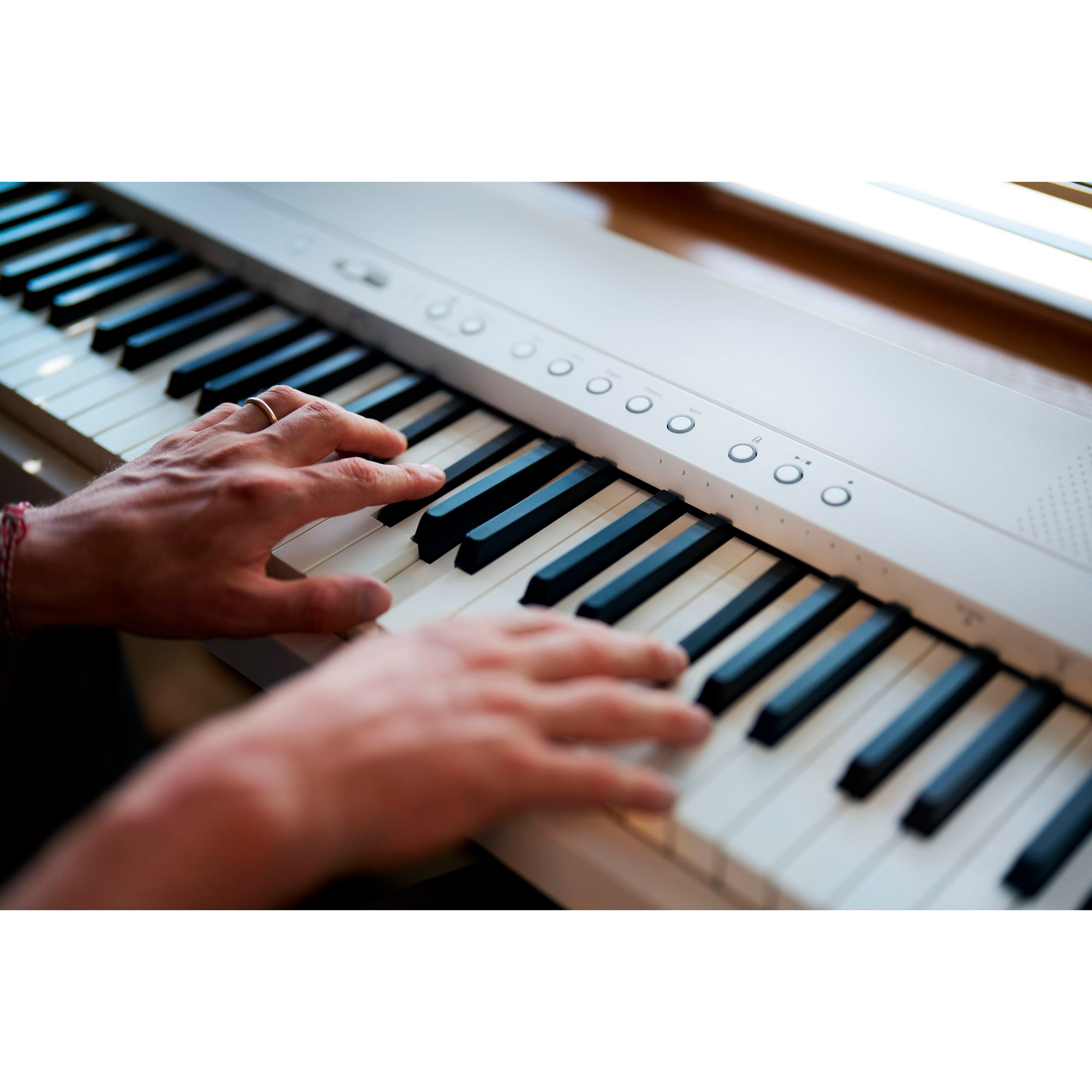 Roland FP-40 Blanc
