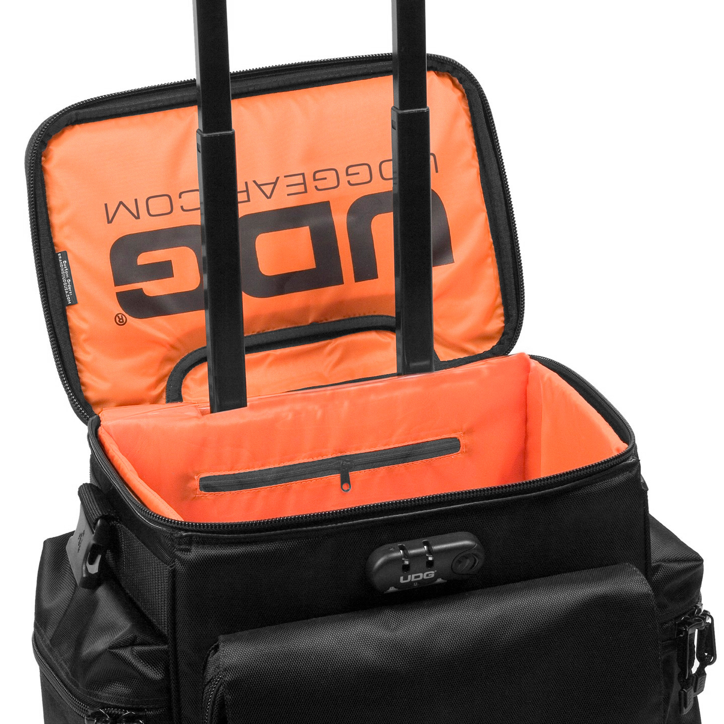 UDG U9679 BL OR Ultimate SlingBag Trolley Set DeLuxe Black Orange inside MK2