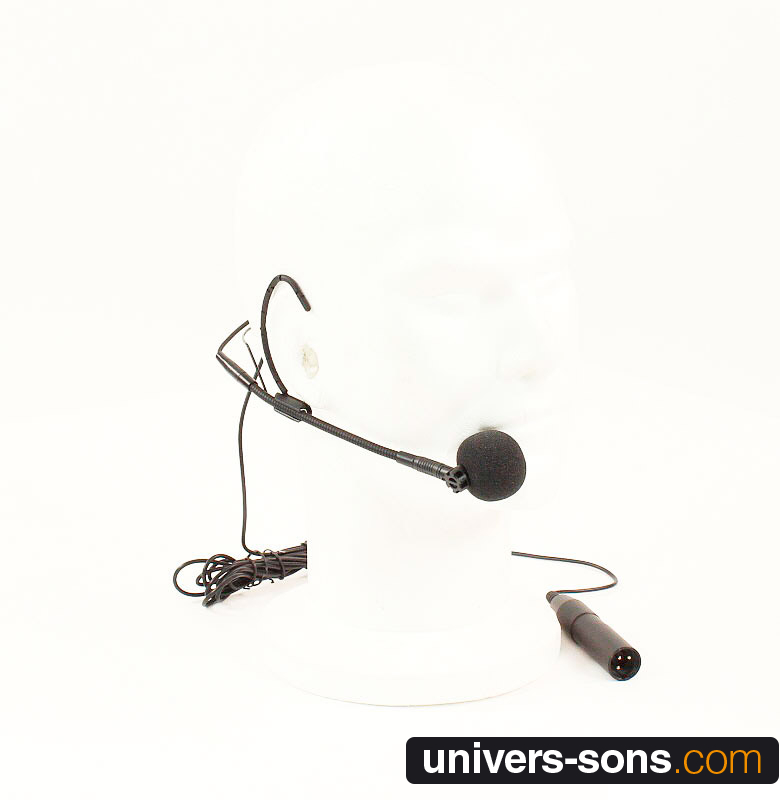 AKG C520