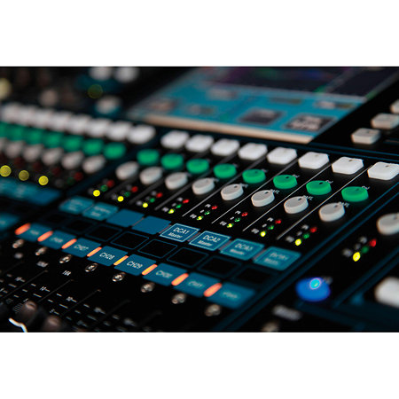 Qu-32 Chrome Edition Allen & Heath