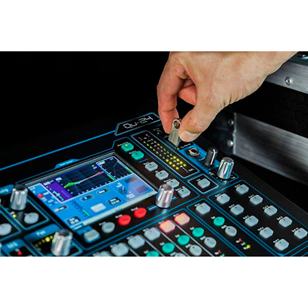 Qu-32 Chrome Edition Allen & Heath