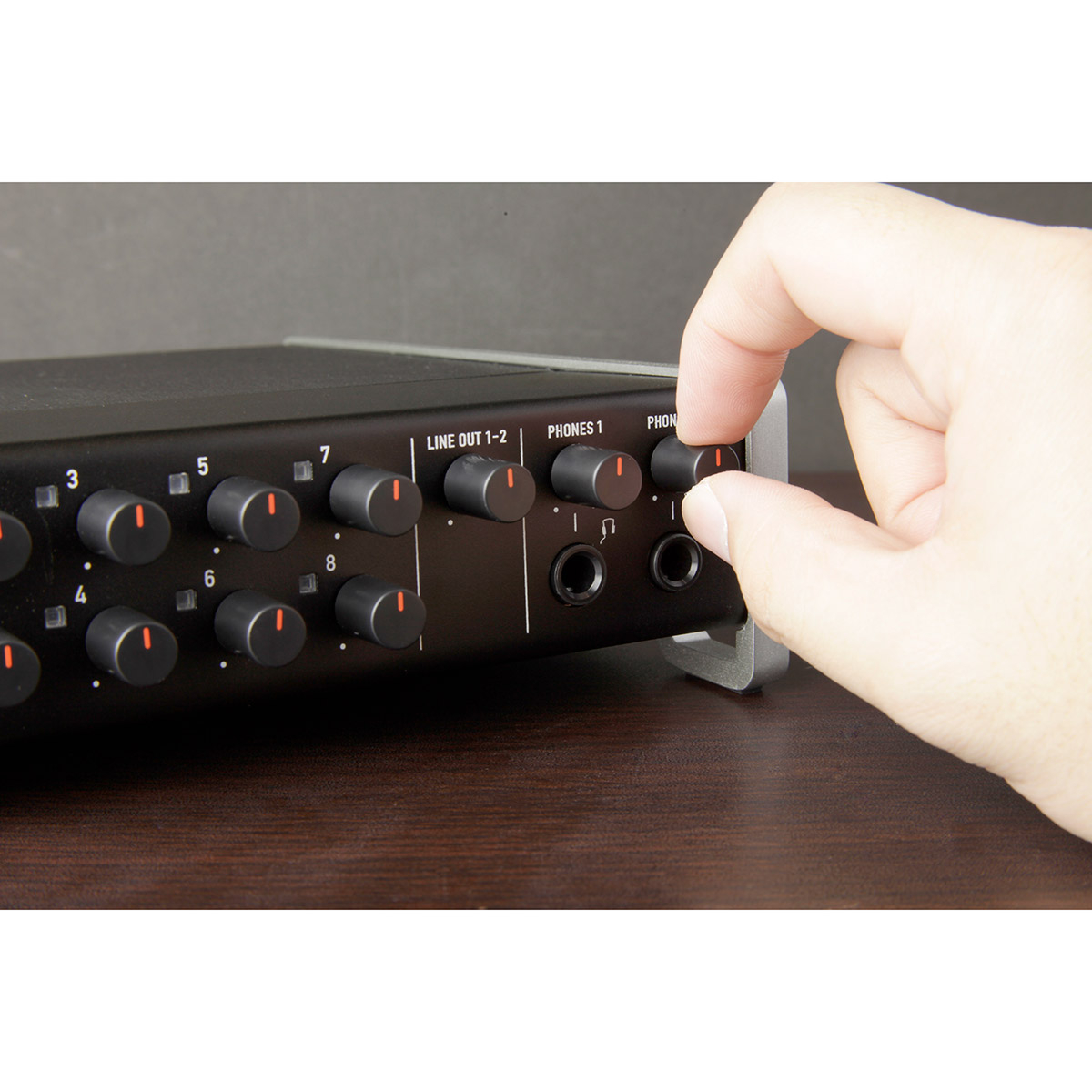 US20x20 Carte Son Tascam Univers Sons
