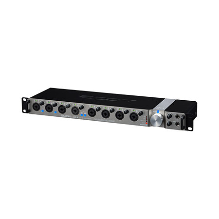 UAC-8 Zoom