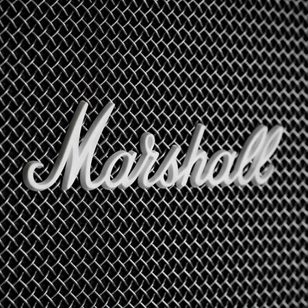 KILBURN II Black Marshall