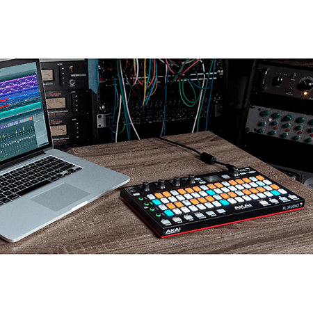 Fire + Decksaver DS Fire Akai