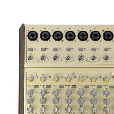 AM16GE Phonic