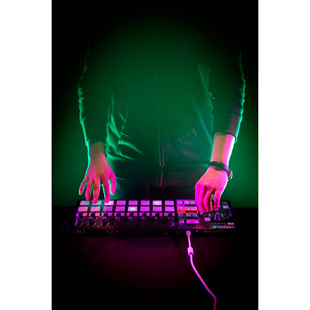 BeatStep Pro Black Edition + Decksaver Arturia