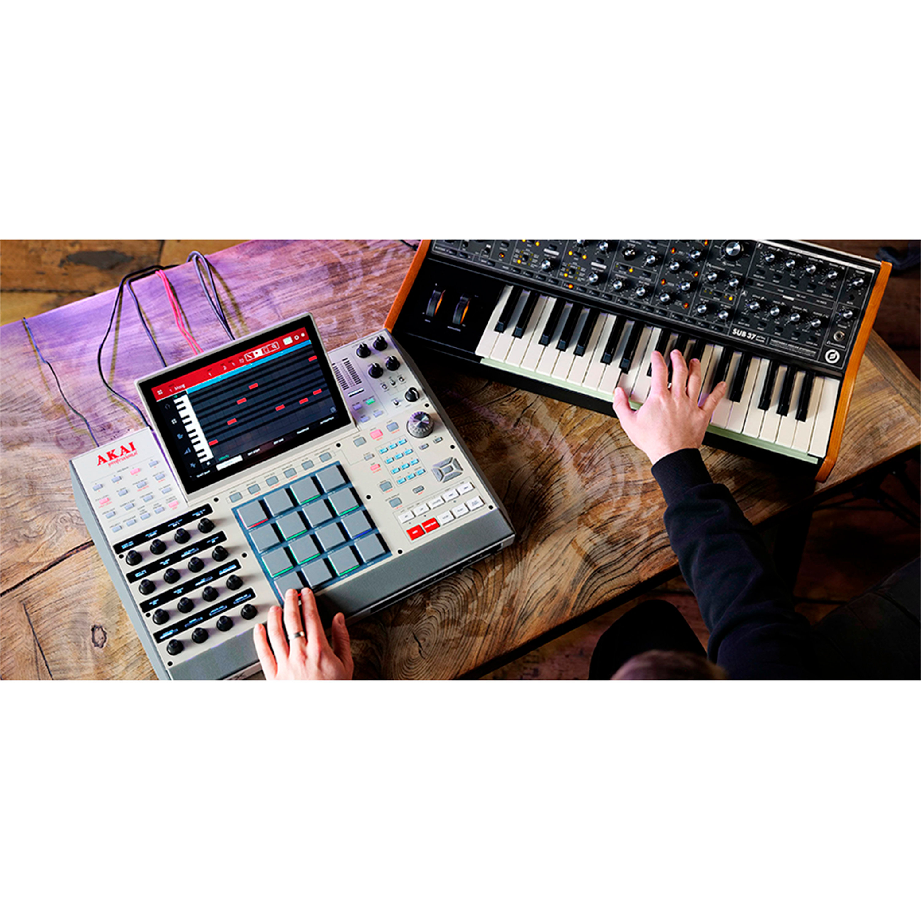 Akai MPC X Special Edition Sampler / GrooveBox Univers Sons