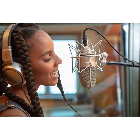 TLM 49 Set Neumann