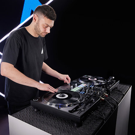 Pioneer DJ PLX-CRSS12, la nouvelle platine vinyle hybride numérique et  analogique : Prix, avis et guide d'achat