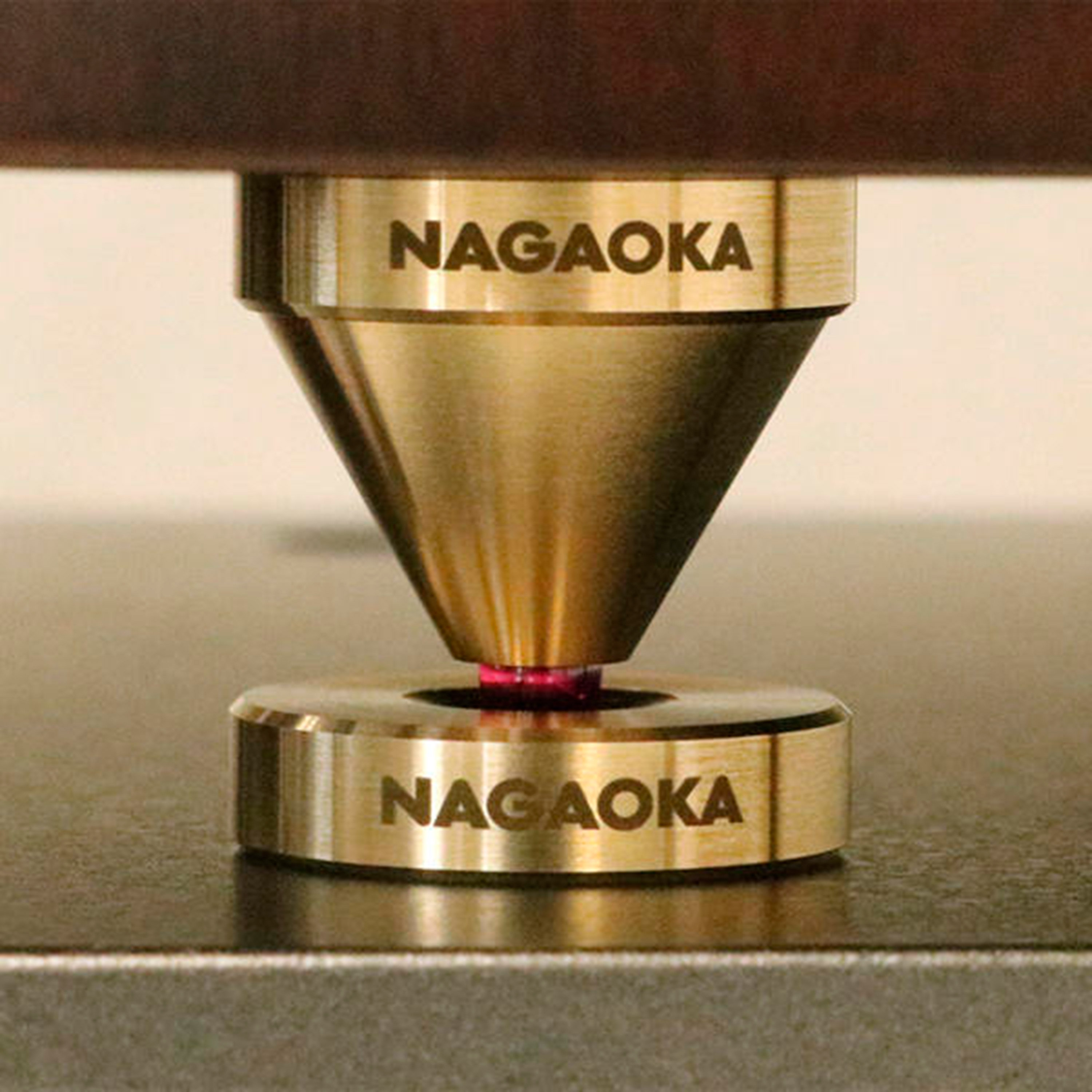 Nagaoka INS-BR02 Cônes de découplage + coupelles (lot de 4)