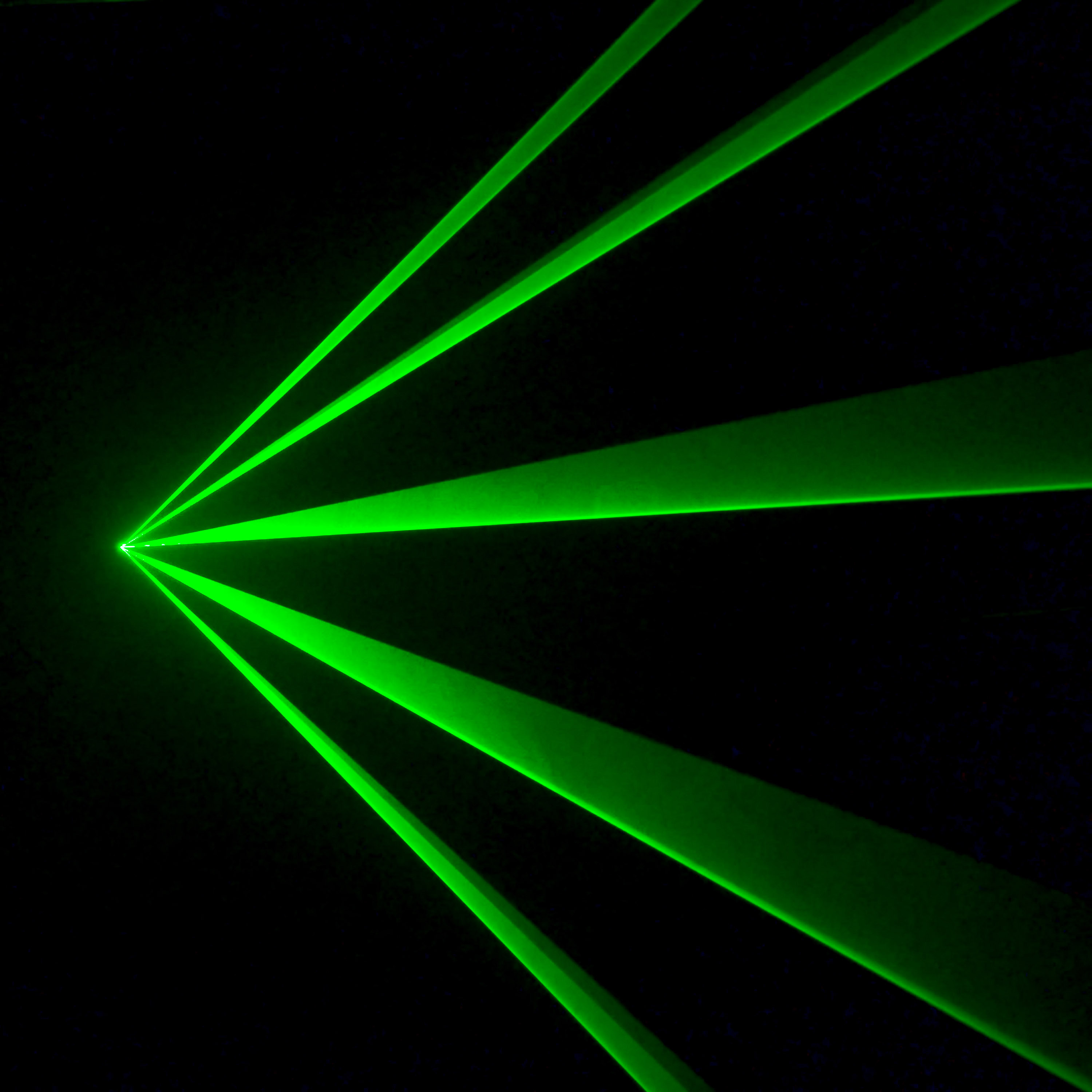 Mac Mah MAC 80 Green - LASER vert Univers Sons